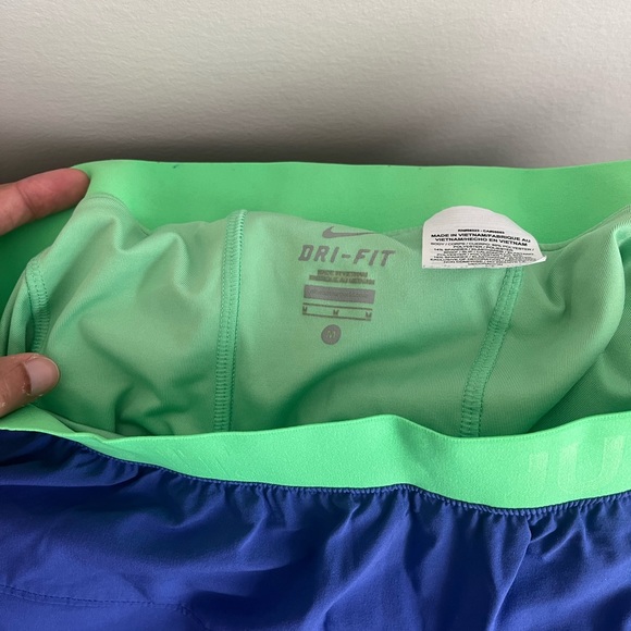 Women like shorts medium - Picture 2 of 3